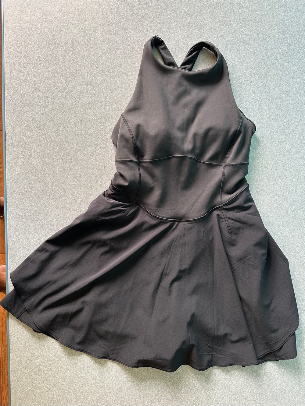 LULULEMON | WOMENS | TENIS DRESS | BUILT IN SHORTS AND BRA | SIZE 6
